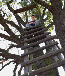 Steven Pissing and Knocking One Out In The Woods 5f75686b951a9.jpg