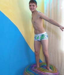 Someone has been trying to rip Andrey's t-shirt off 5f8a787ce3880.jpg