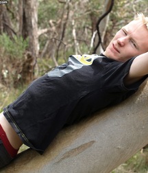 Skinny boy Ashley 5fa234da68f2a.jpg