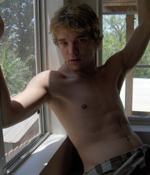 Sweet smiling blond big boy porn Brenden 5fbdf1570366a.jpg