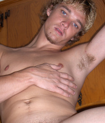 Sweet smiling blond big boy porn Brenden 5fbdf23002073.jpg