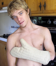 Sweet smiling blond big boy porn Brenden 5fbdf2a47cc39.jpg