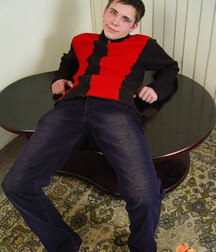 This cutie looks as if he is blushing 5fd067042d10e.jpg