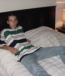 A sweet looking twink porn 622857afa2995.jpg