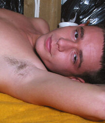 Cute Brit twink electrician gay porn 6232d79577d09.jpg
