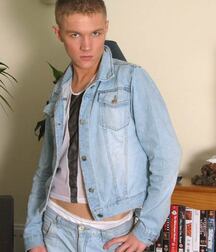 Hot Brit blond Twink sexy boys porn 62381ca5dccdd.jpg