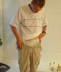 Take a bath with a hot ginger freckled twink 623ebb6e3c6b1.jpg