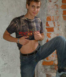 Find a delict house and you might find him 6246af66e9c1e.jpg