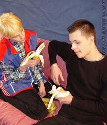 Two Hot twinks one is well-known boys porn 624d3b4b5b2b4.jpg