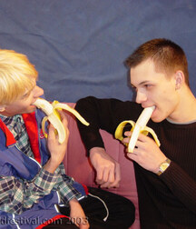 Two Hot twinks one is well-known boys porn 624d3bda8abf1.jpg