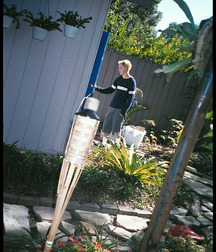 Office Blond then pees in the garden 6289d7ba98b31.jpg
