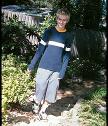 Office Blond then pees in the garden 6289d7f0e348c.jpg
