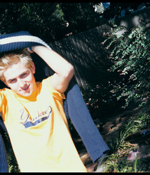 Office Blond then pees in the garden 6289d8139eb0b.jpg