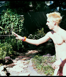 Office Blond then pees in the garden 6289d93dc53a3.jpg