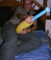 Glasses make him look intelligent boys porn 62908cced4bd6.jpg