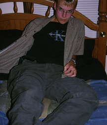 Glasses make him look intelligent boys porn 62908cdd6f74a.jpg