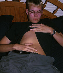 Glasses make him look intelligent boys porn 62908cfc9b612.jpg