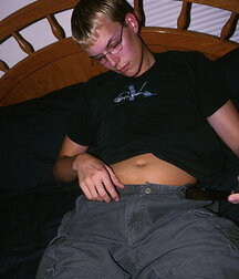 Glasses make him look intelligent boys porn 62908d1625dae.jpg