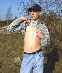 A tall Ukrainian by the sea boys porn 62c29f7950ad2.jpg