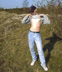 A tall Ukrainian by the sea boys porn 62c29f7bcd56a.jpg