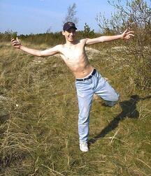 A tall Ukrainian by the sea boys porn 62c29f8c4dfea.jpg