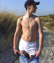 A tall Ukrainian by the sea boys porn 62c29f9ec4c40.jpg