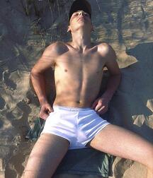 A tall Ukrainian by the sea boys porn 62c29faaeadd9.jpg