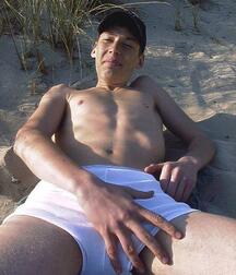 A tall Ukrainian by the sea boys porn 62c29fafbafba.jpg