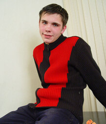 Red and black sweater twink boys porn 62ecd6e80e254.jpg