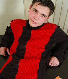 Red and black sweater twink boys porn 62ecd702b40ba.jpg