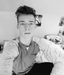 BikeLover show all cute german gay boy  5d7ca9396fe17.jpg