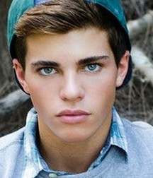 Beautiful Boys 5dce95227ec31.jpg