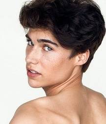 Beautiful Boys 5dce957df140d.jpg