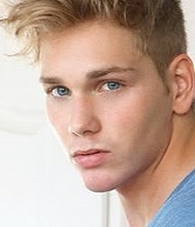 Faces to Kiss 5ddeeef996ee6.jpg