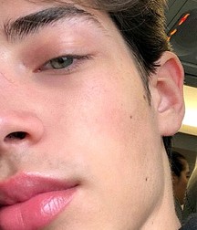 Faces to Kiss 5ddeef4857d75.jpg