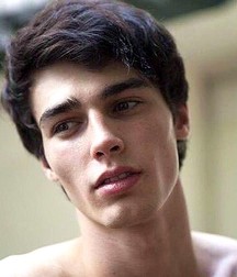 Faces to Kiss 5ddeef58d15e0.jpg