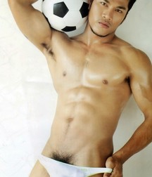 Boys And Their Balls 5ddef788eb8f1.jpg