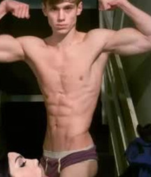 my galleries photo boys flex 2 5d8129d28dbe9.jpg