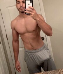 Bulge Show Boys Twink Tube 6106a9640522f.jpg