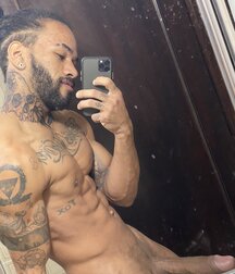 Surprised Gay Porn Hung 61113630bd332.jpg