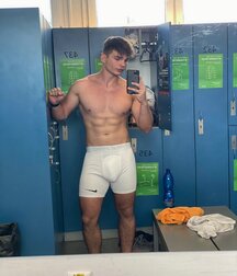 Derek's Bulge Twink Tube 612a3aaf617dd.jpg