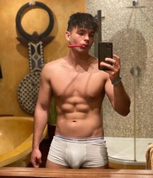 Derek's Bulge Twink Tube 612a3abde83d1.jpg
