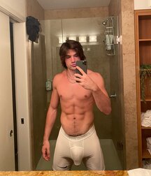 Hung Man Twink Tube 6145cf59416f4.jpg