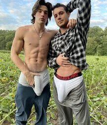 Bulge Lovers Twink Tube
