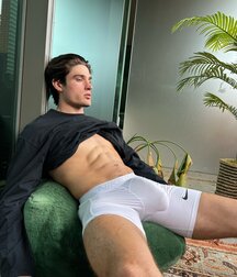 Bulge Lovers Twink Tube 619278e273d4c.jpeg