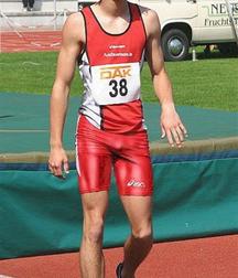 athletes 5d8286f3ac96d.jpg
