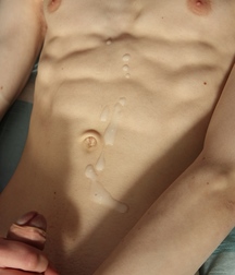 aaron aurora - hot guy! 5d8b29db3ba54.jpg