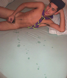 Cum! 5d9256871787c.jpg