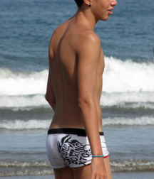 beach (2) 5d99c711bd9c5.jpg