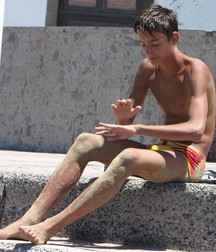Swimming gear 5d9a4e07ef6a5.jpg